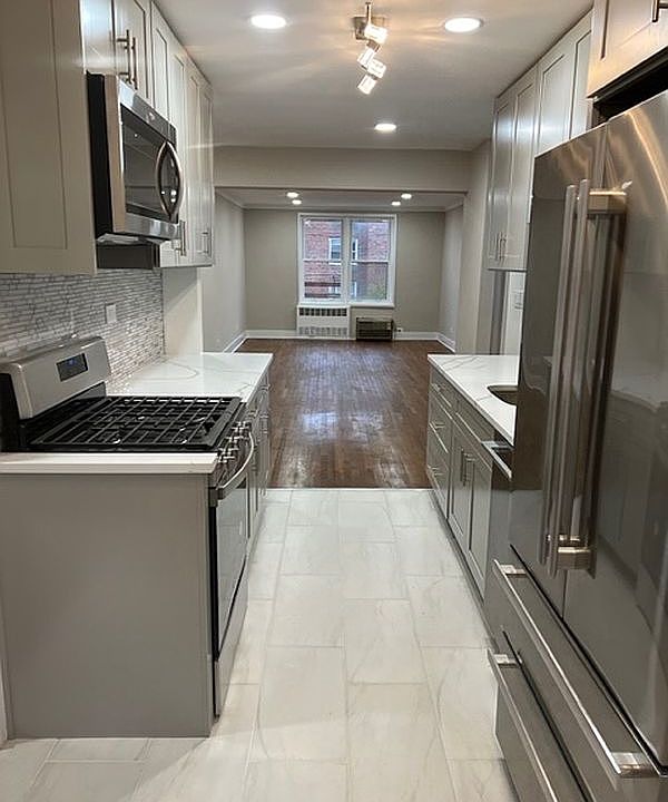 1st image of 1717 E 18th St APT 4D