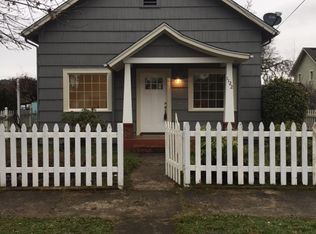 1122 E Washington Ave, Cottage Grove, OR 97424