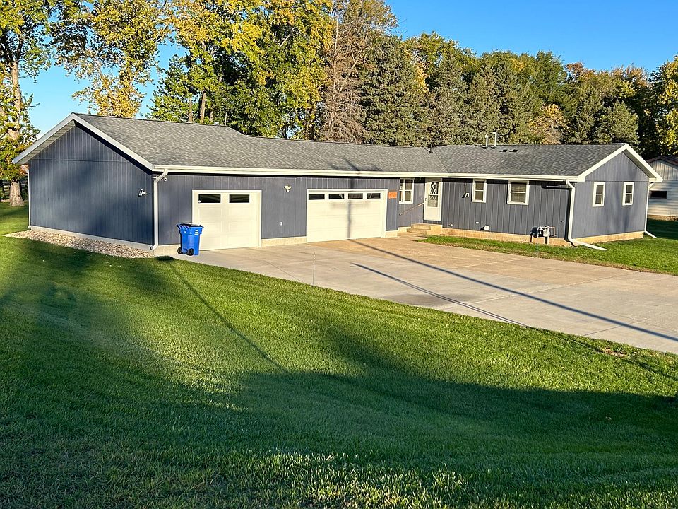 1st image of 102 Park Ln