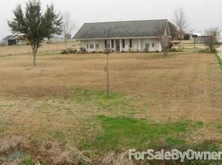 4615 Pine Point Rd, Ville Platte, LA 70586