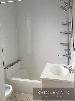 Rented by BRICK & GALO REALTY CORP | media 20