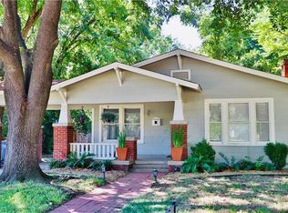 2520 Honeysuckle Ave, Fort Worth, TX 76111