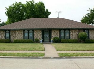 1806 Mayfield Ave, Garland, TX 75041