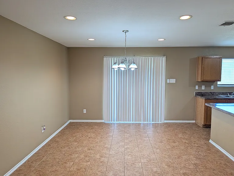 9949 Sparrow Hawk Ln — Photo 8