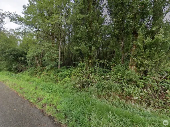 425 Skylark Drive, Bremerton, WA 98312