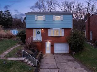 704 Shadyside Dr, West Mifflin, PA