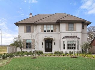 5584 Bellaire Dr, New Orleans, LA 70124