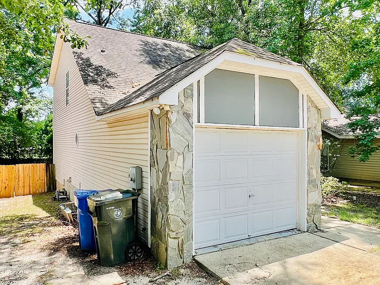 347 Darlington Cir — Photo 3