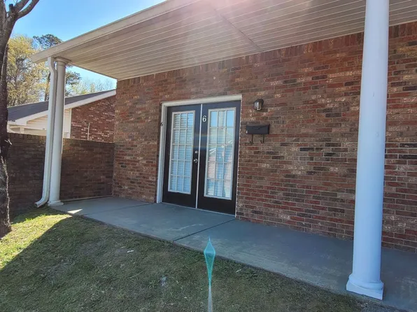 609 S Lake Dr, Lexington, SC