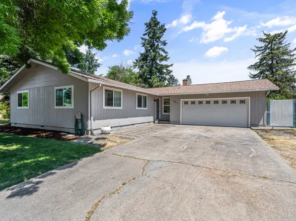 1201 Kelly St, Medford, OR 97501