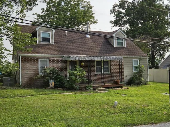42 Langoma Rd, Elverson, PA 19520