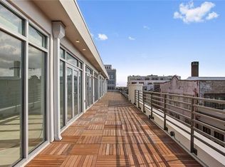 519 Wilkinson St #PENTHOUSE 402, New Orleans, LA 70130