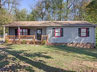 4328 Finch Farm Rd, Trinity, NC 27370