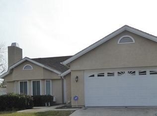 1555 Mission Meadows Dr, Oceanside, CA 92057