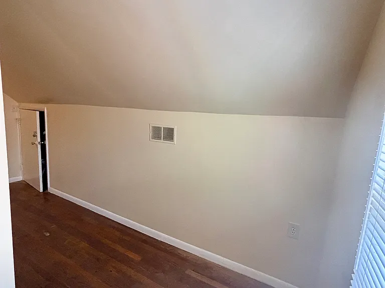 6015 Red Bank Rd — Photo 9