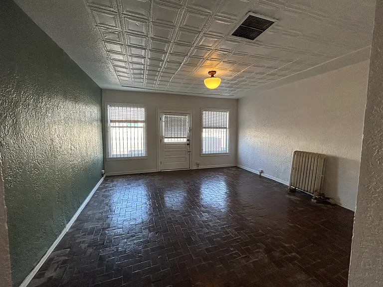 Totally Renovated Historic Storefront Apartments in EDO — Photo 45