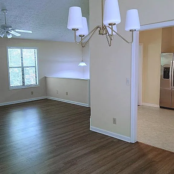 10630 Colony Glen Dr — Photo 3