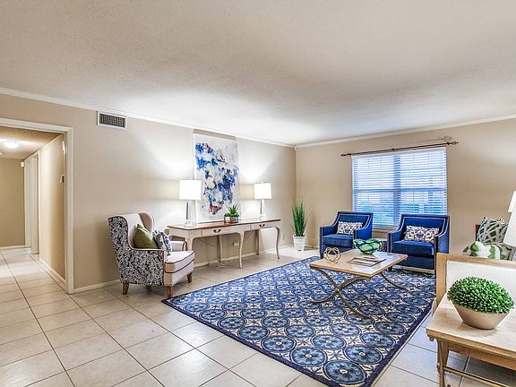 2nd image of 2420 McCullough Ave APT 115