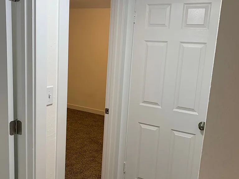 580 S 470 E #1 — Photo 15