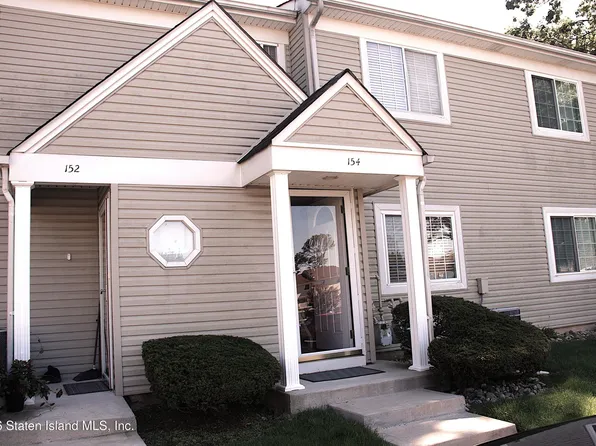 154 Gervil St, Staten Island, NY 10309