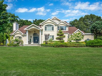 14 Arrowood Drive, Saint James, NY, 11780
