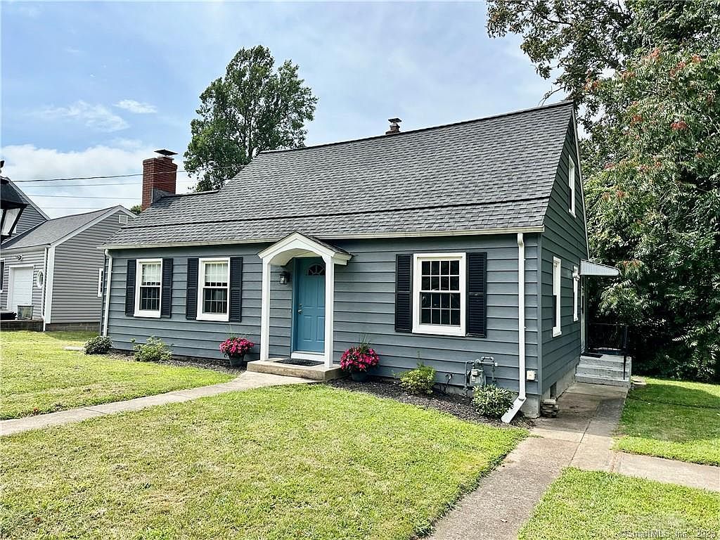 2 Belvedere Rd, North Haven, CT 06473 Zillow