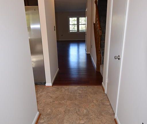 2nd image of 14518 Eddy Ct