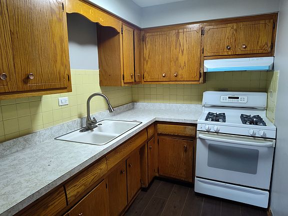 5th image of 3601 S Damen Ave #2B