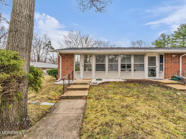 161A Gramercy Court, Lakewood, NJ 08701