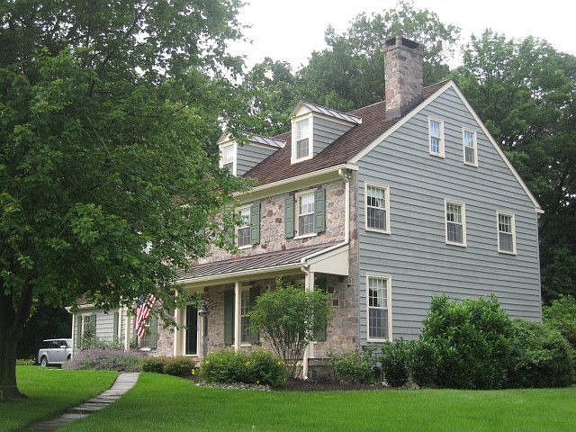 Front exterior 