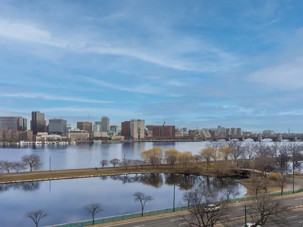 292 Beacon St APT 5, Boston, MA 02116