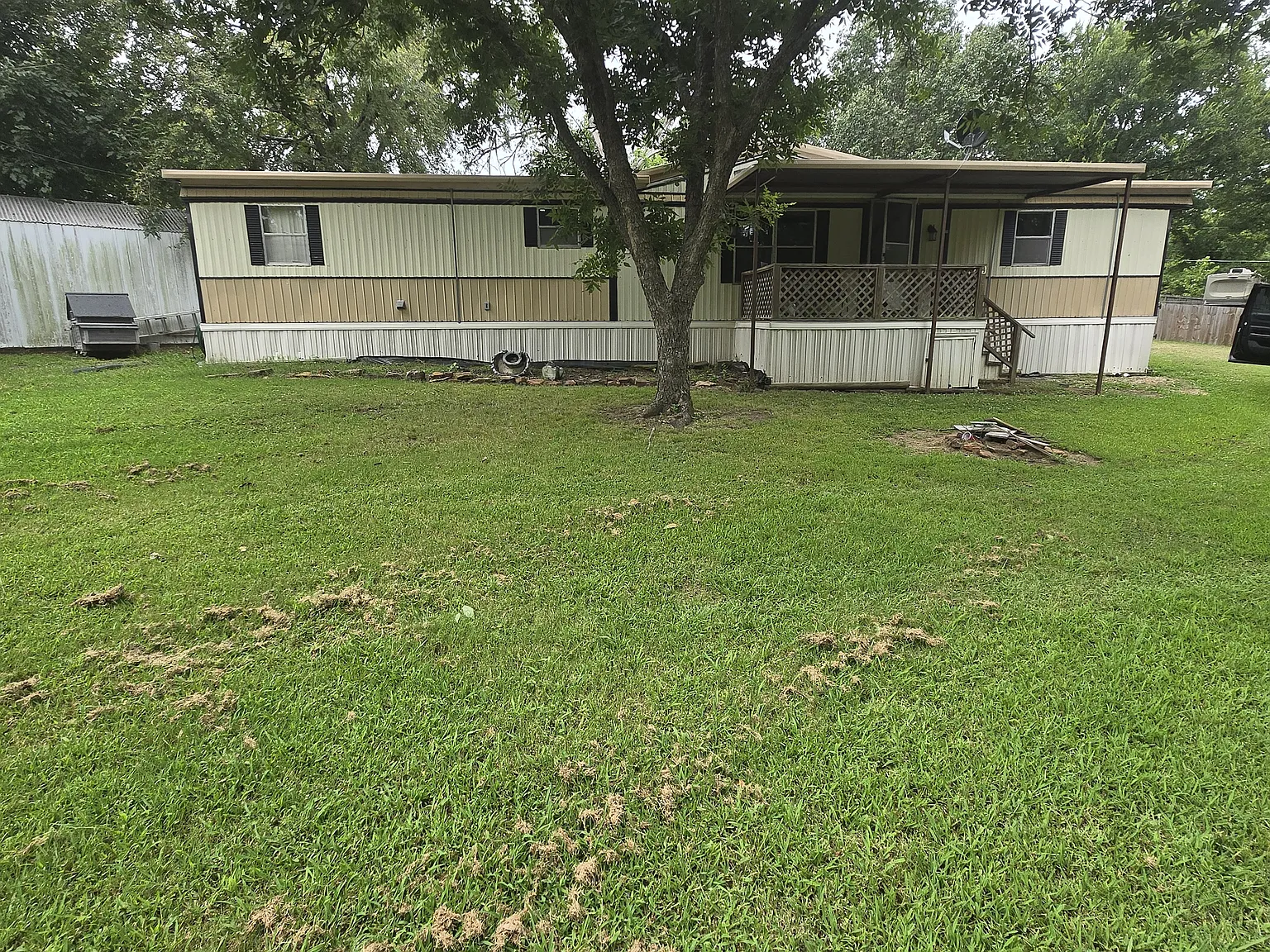 2 bed, 950 sqft, $1,250 — Photo 1