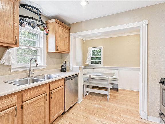 Kitchen and Dining Nook (included)