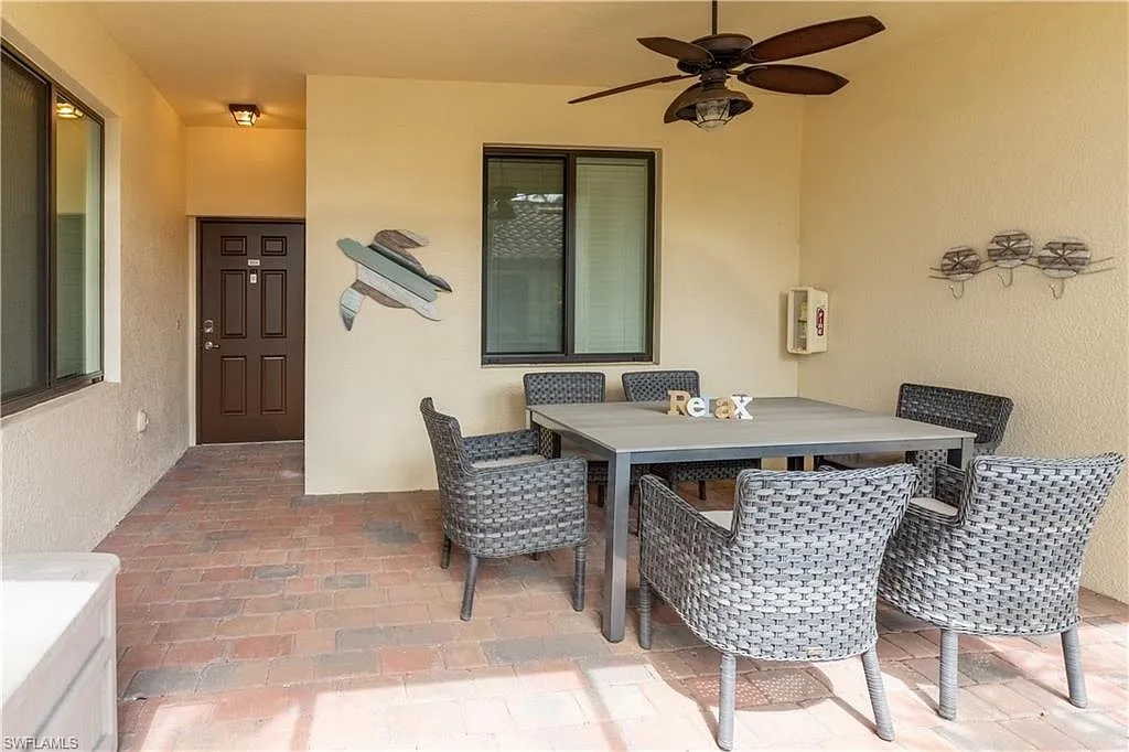 2 bed, 2.0 bath, 1454 sqft, $7,000 — Photo 3