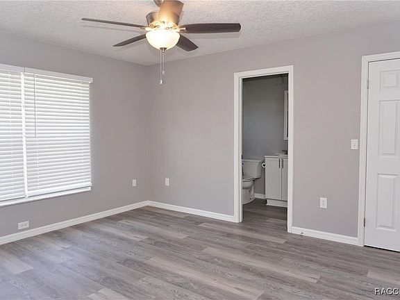 5th image of 21351 SW Peach Blossom St