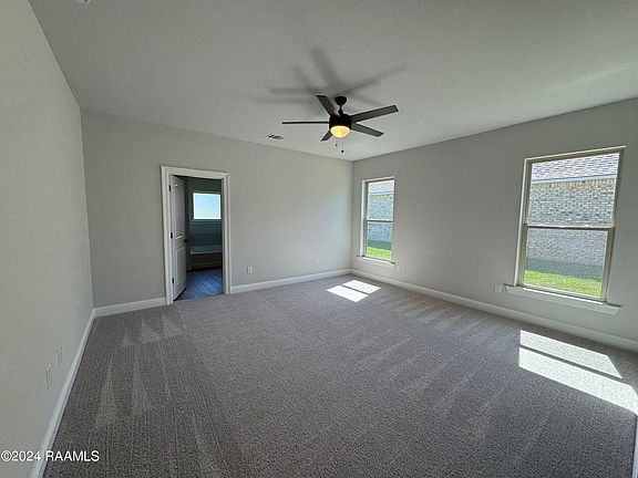 4th image of 207 Wild Cherry Ln