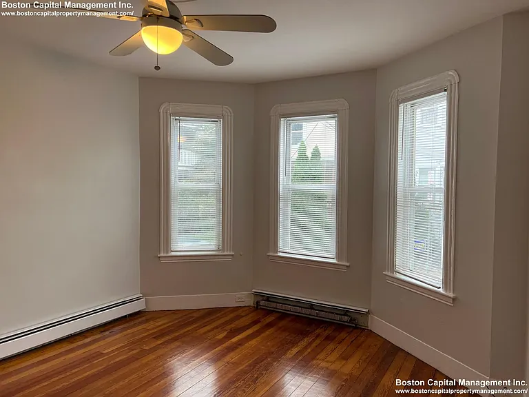 9 Carson St #1 — Photo 5