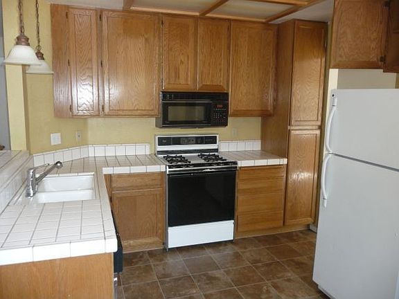2nd image of 4016 Honey Rose Pl