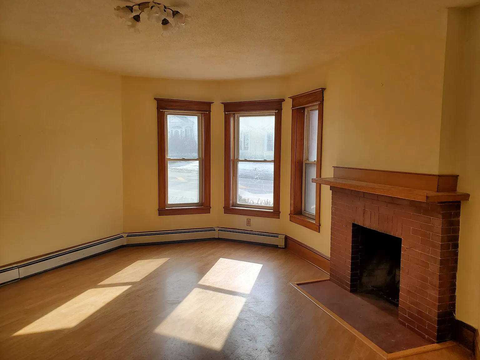 2 bed, 1062 sqft, $1,750 — Photo 4