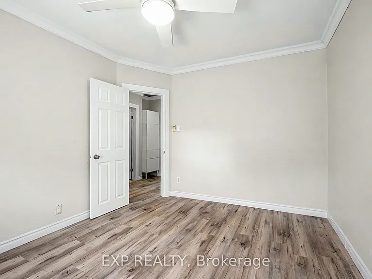 1788 Keele St — Photo 18