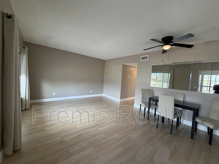 2464 Australia Way E #72 — Photo 3