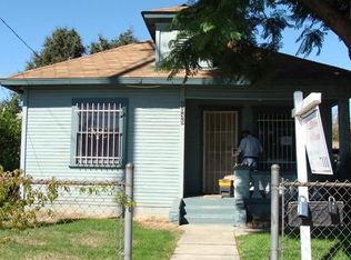 1035 E 2nd St, Pomona, CA 91766