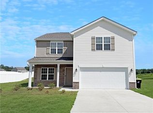 311 Altavista Dr, Clemmons, NC 27012