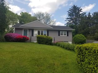 1 Hudson Dr, New Windsor, NY 12553