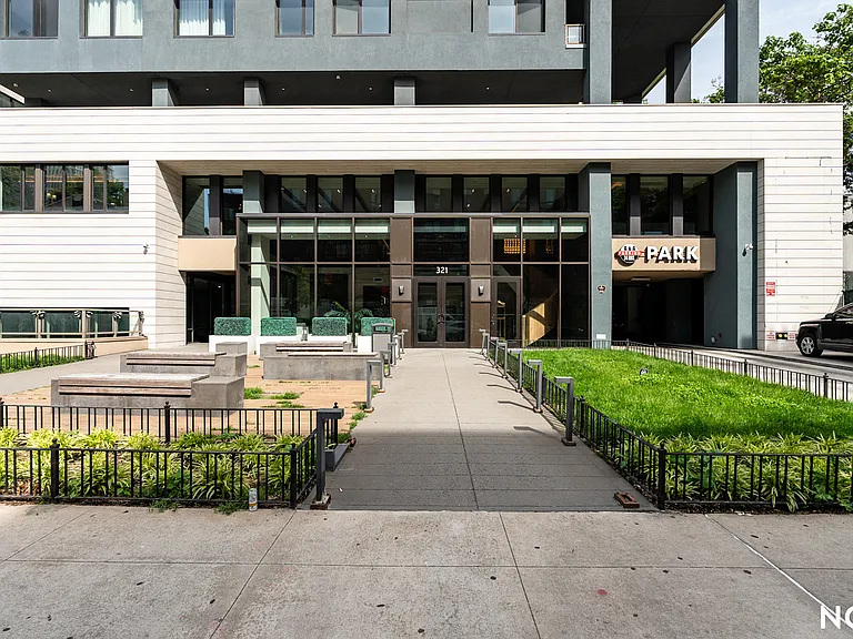 321 Wythe Ave #1201 — Photo 31