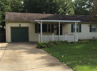 438 Dora Dr, Newport News, VA 23602