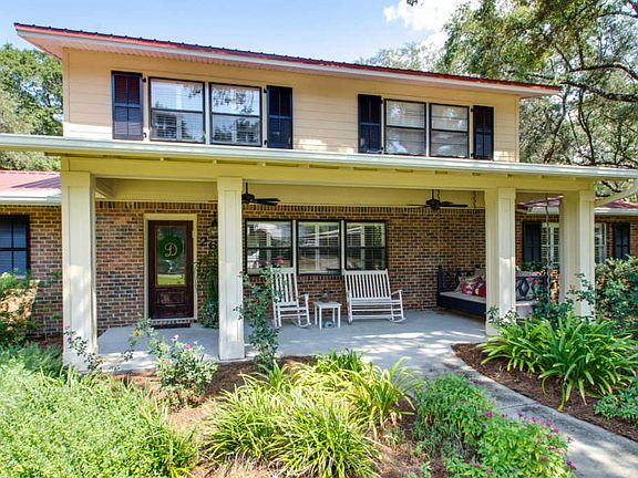 2nd image of 262 Georgia Ave