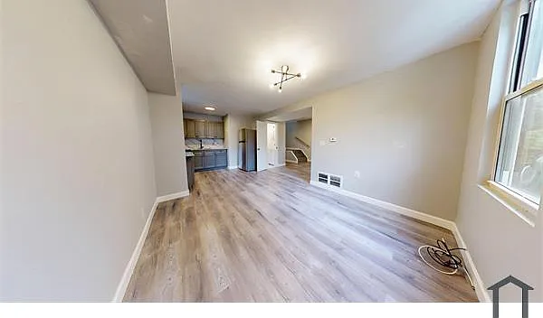 132 Goodall St #REAR — Photo 7