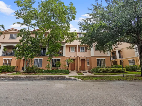 1415 W Wickham Circle, Delray Beach, FL 33445
