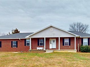 15654 E Kaw Rapids Rd, Nevada, MO 64772